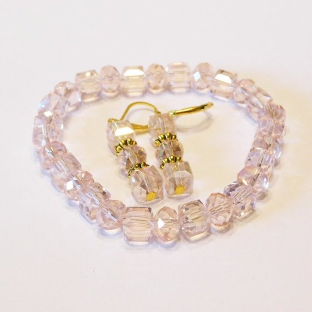 Handmade Light Pink Glass Beaded Stretch Bracelet & Matching Earrings - …
